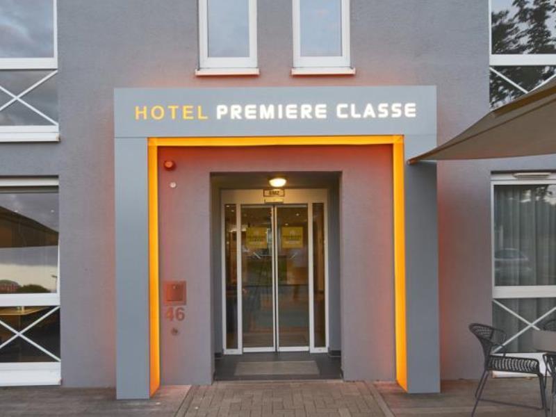 B&B Hotel München-Putzbrunn Exterior foto